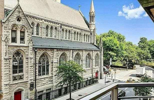 8 W 65th Street, Unit 5A