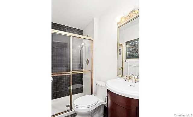 8 W 65th Street, Unit 5A photo 8