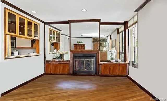 8 W 65th Street, Unit 5A photo 2