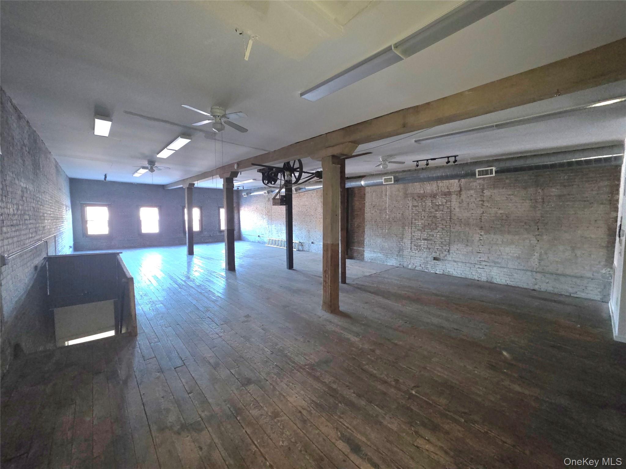 119 Broadway – For Rent photo 3