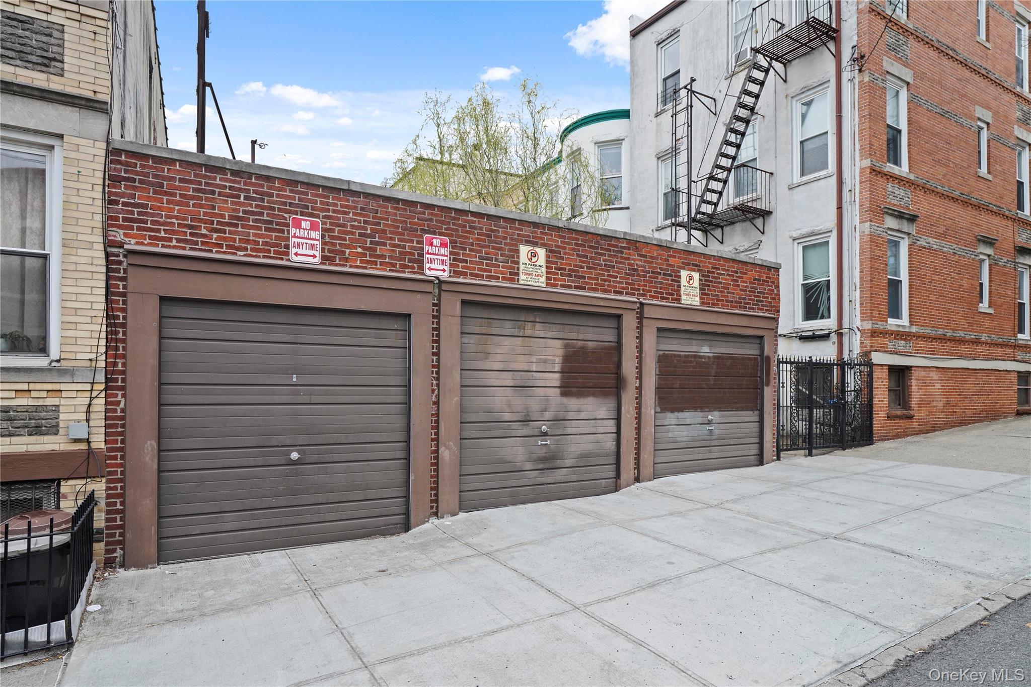 6046 Putnam Avenue – For Sale photo 41