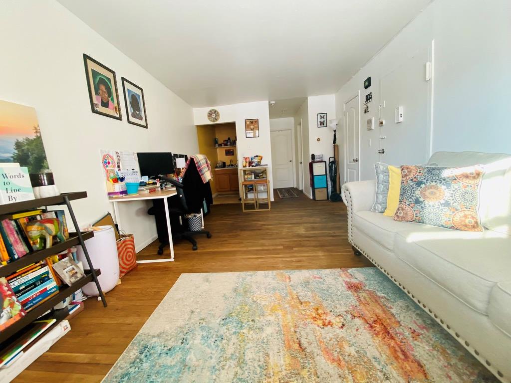 34 Columbus, Unit B20