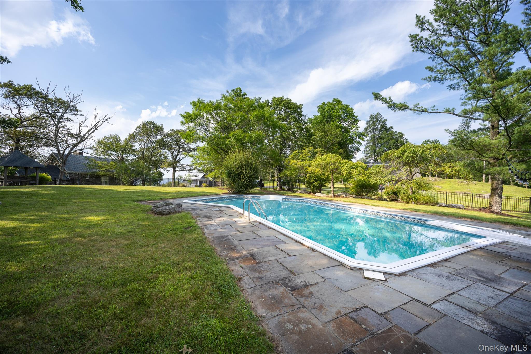 401 Woodmont Road – For Sale photo 48