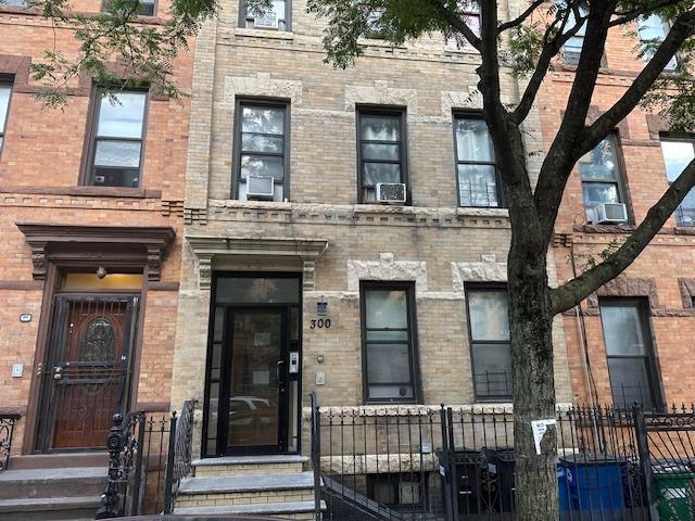 300 Linden Street – For Sale