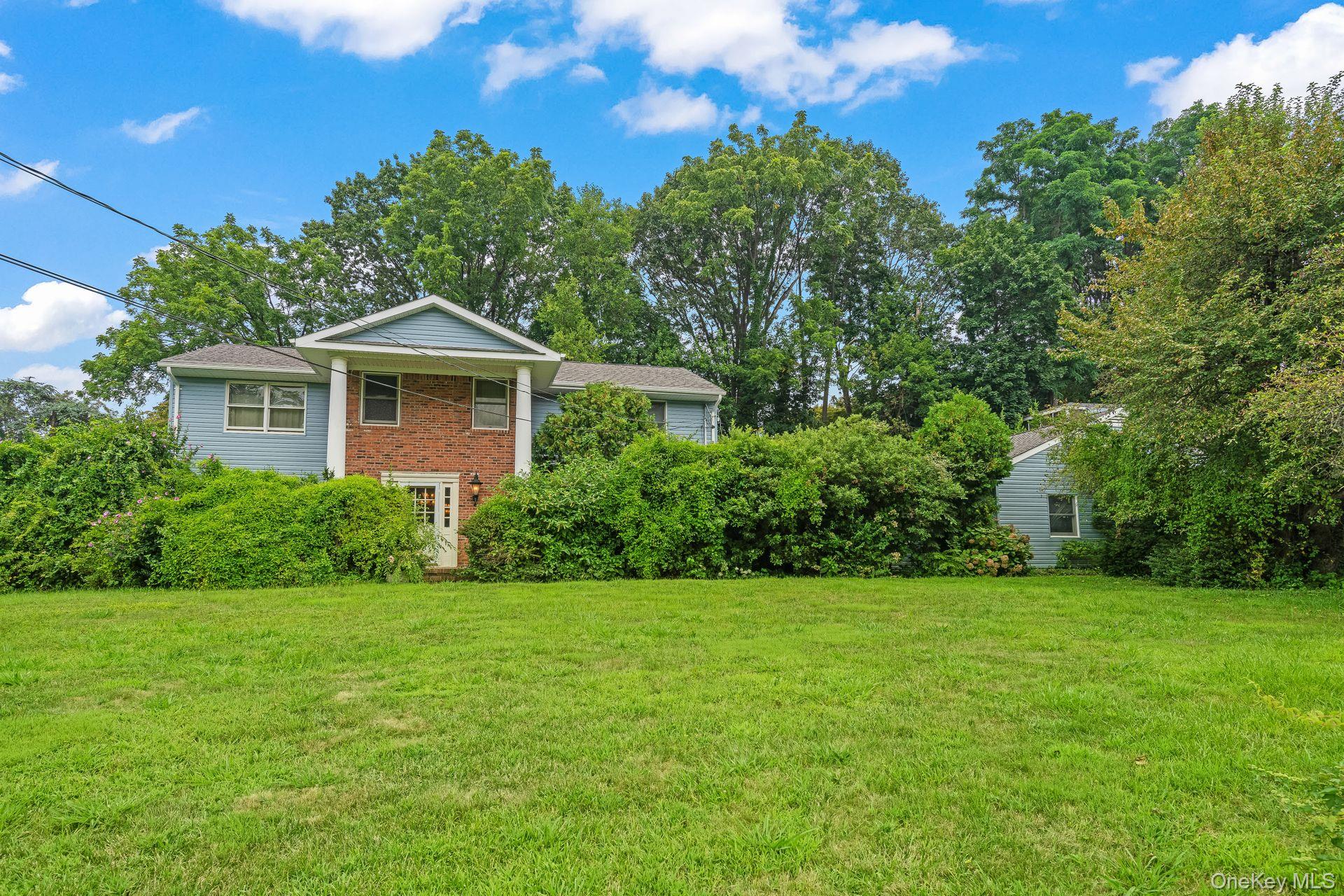 13 Whitney Circle – For Rent