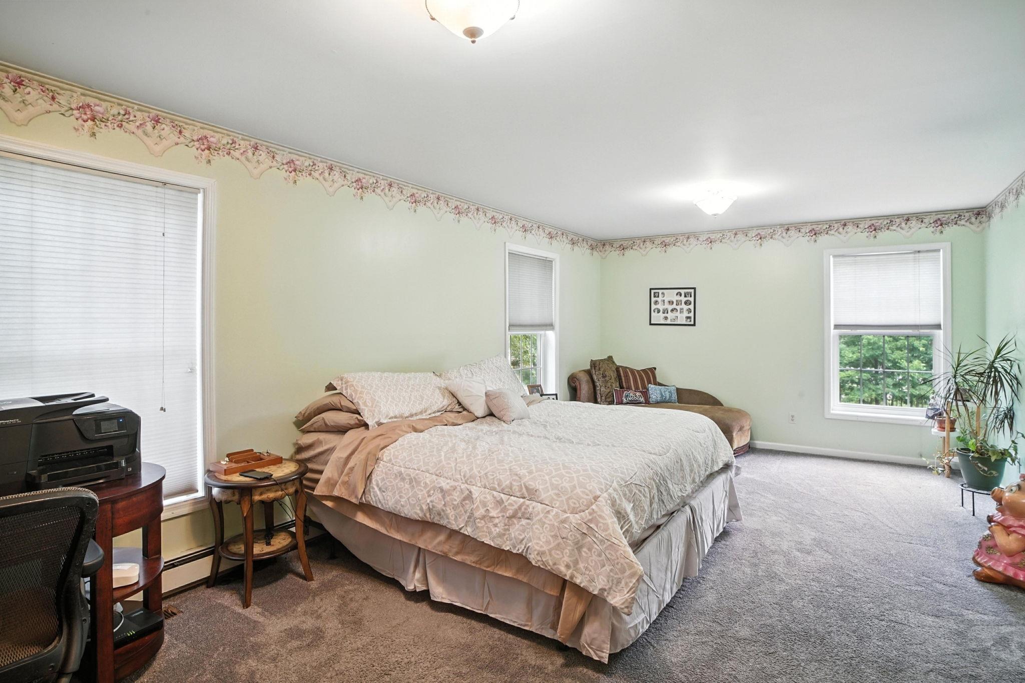 37 Sycamore Trail – For Sale photo 13