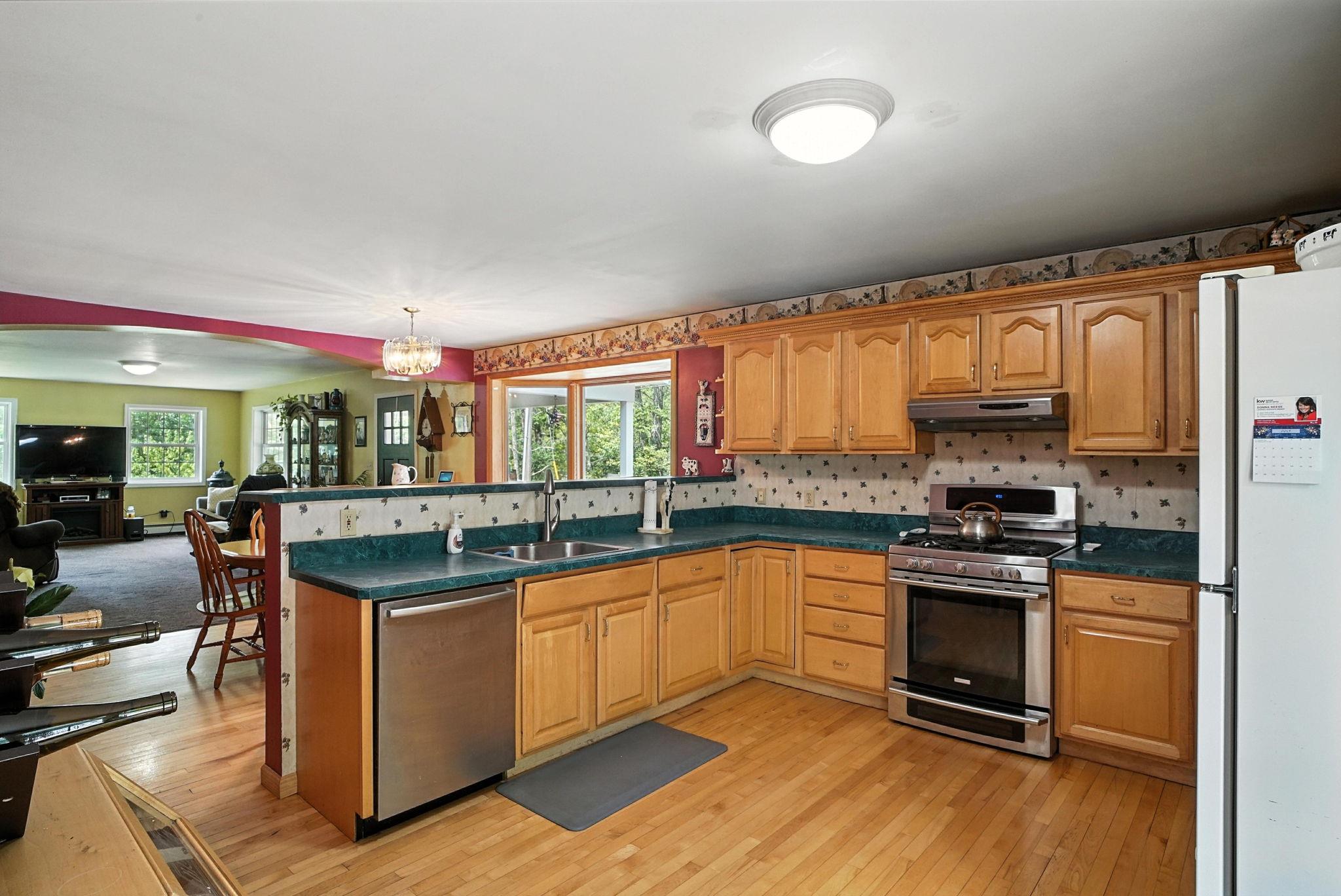 37 Sycamore Trail – For Sale photo 8