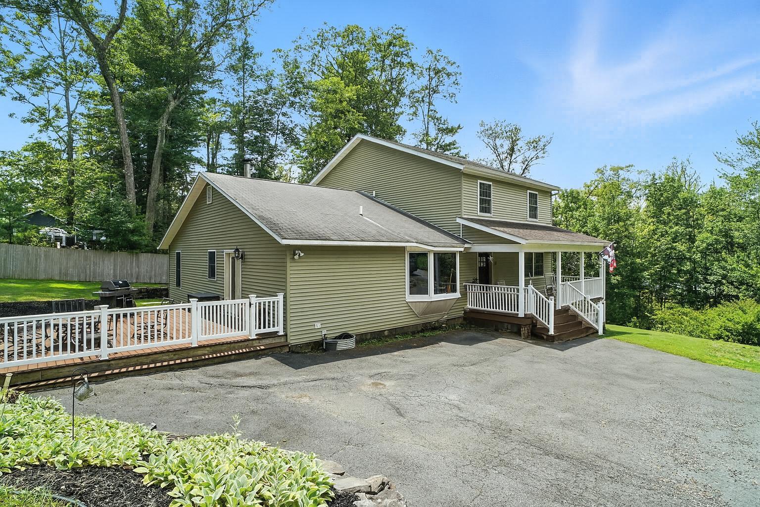 37 Sycamore Trail – For Sale