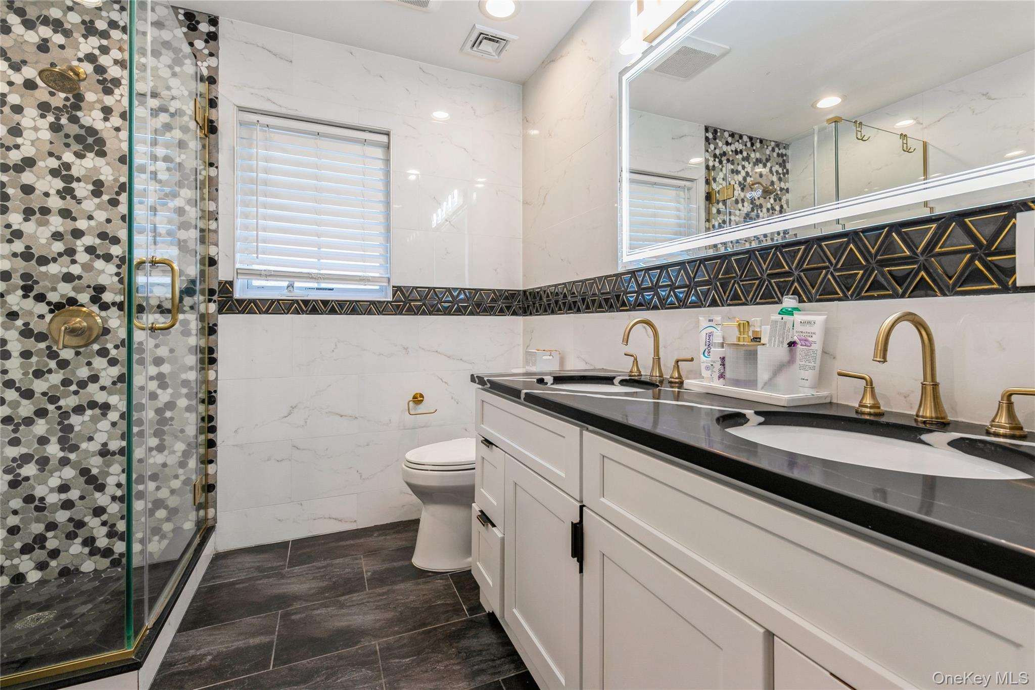 27 Greenlawn Boulevard – For Sale photo 29