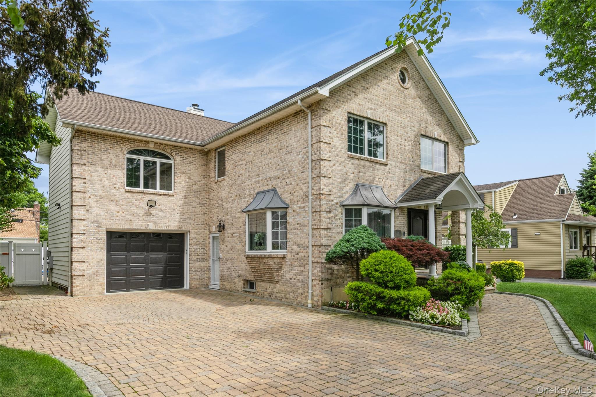 27 Greenlawn Boulevard – For Sale photo 4