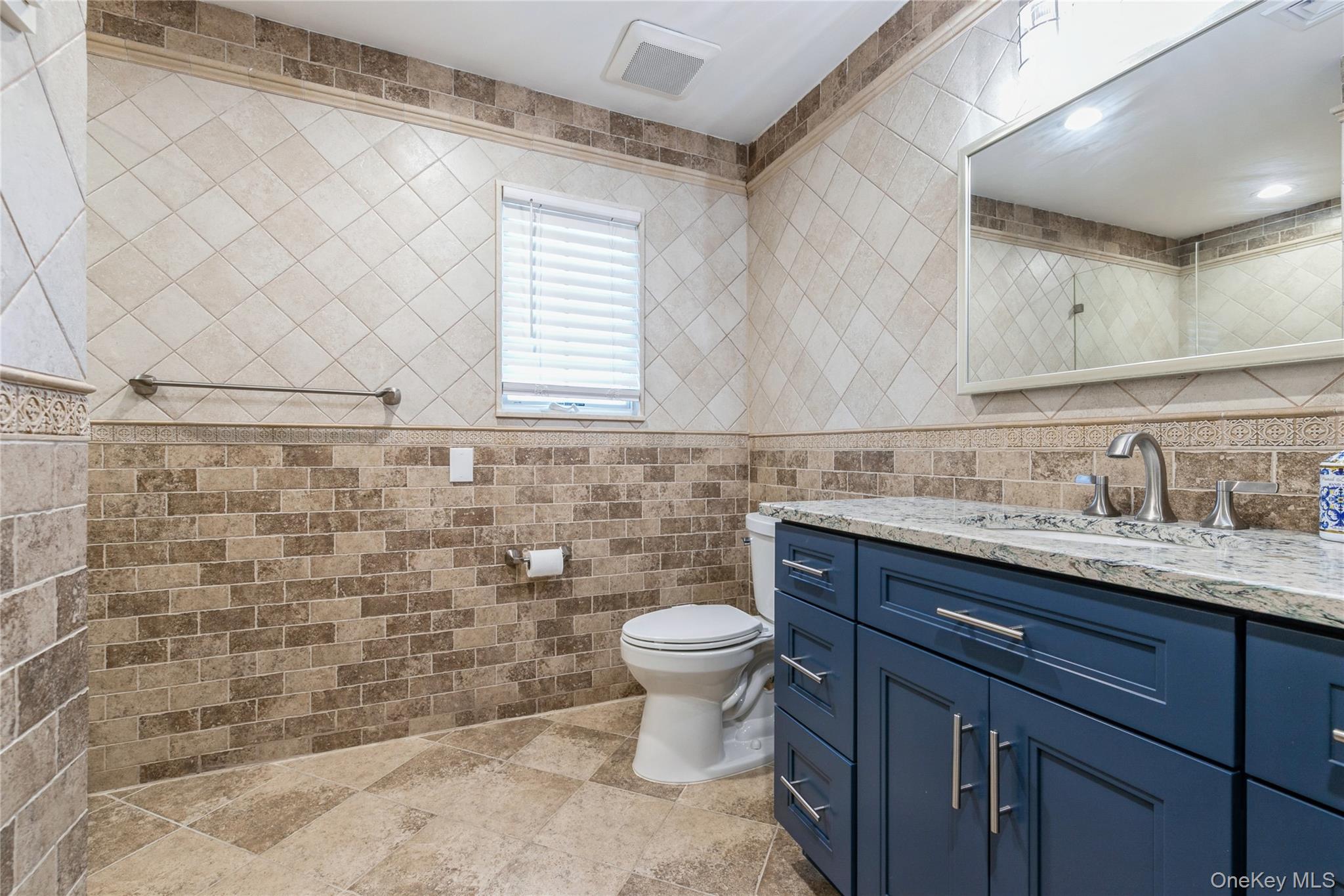 27 Greenlawn Boulevard – For Sale photo 34