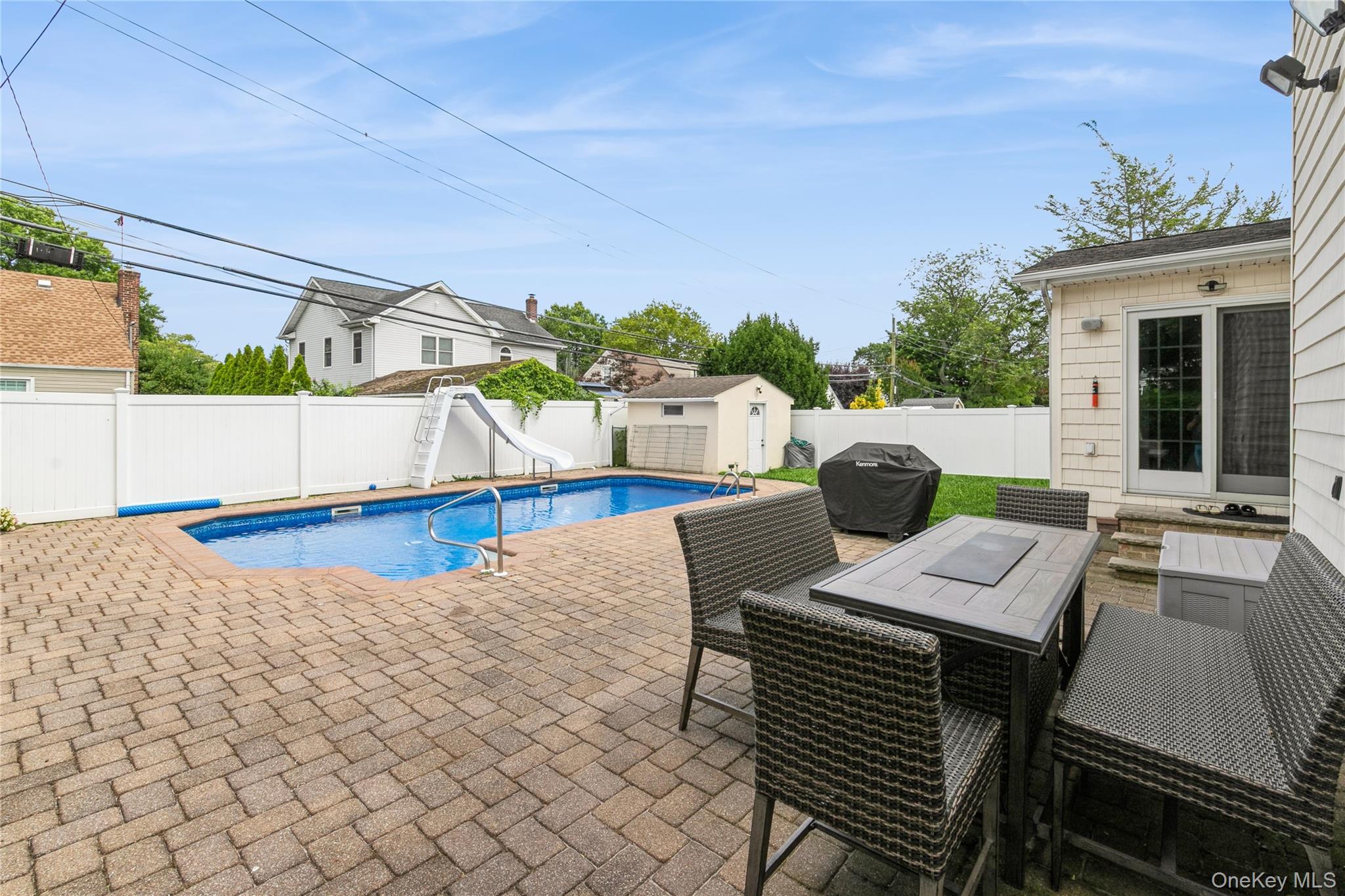 27 Greenlawn Boulevard – For Sale photo 36