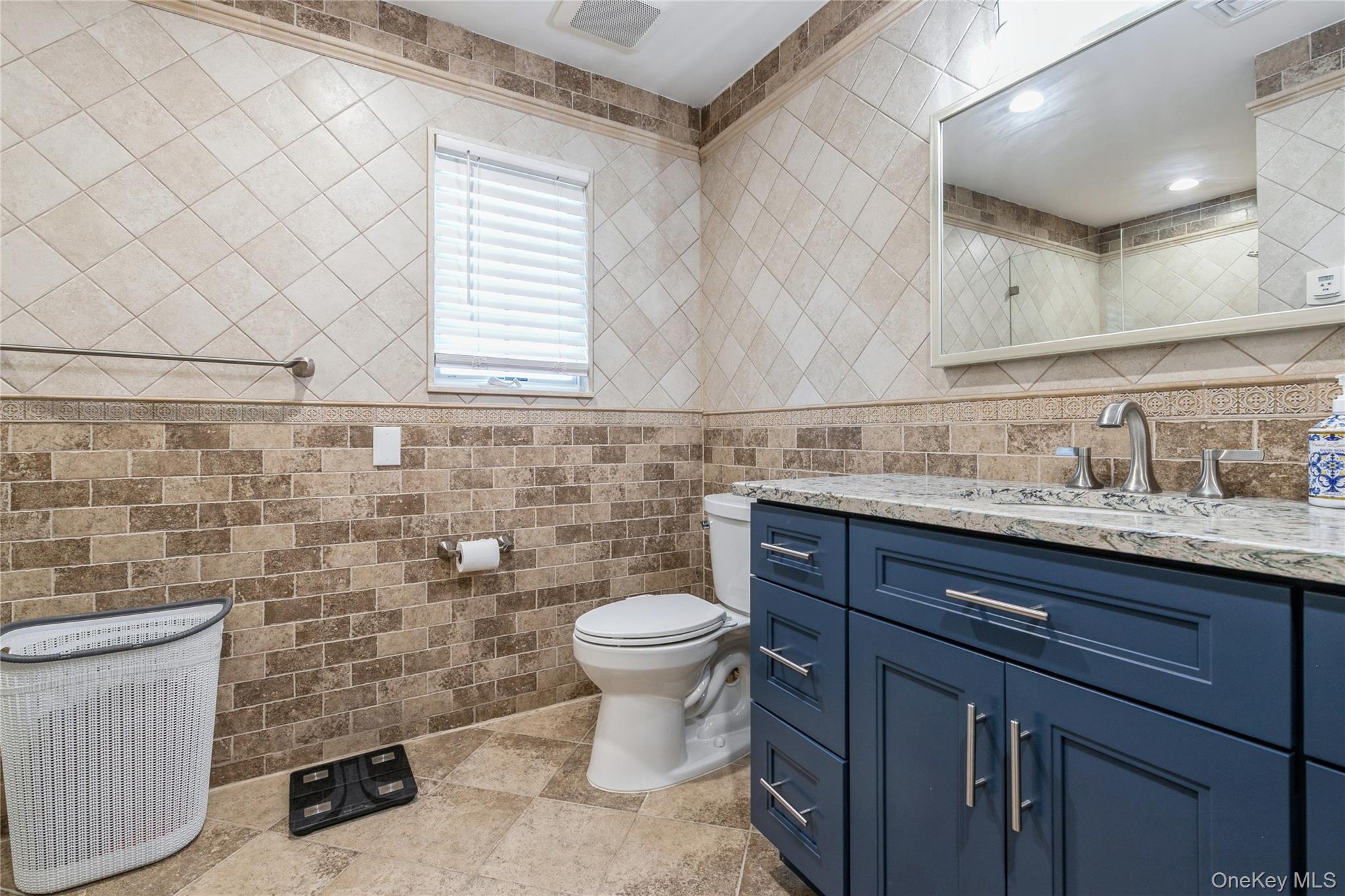 27 Greenlawn Boulevard – For Sale photo 25