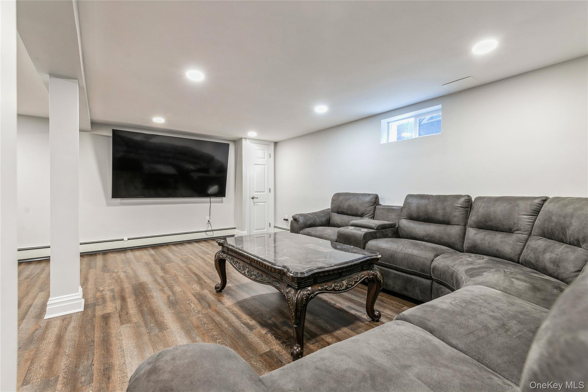 27 Greenlawn Boulevard – For Sale photo 32