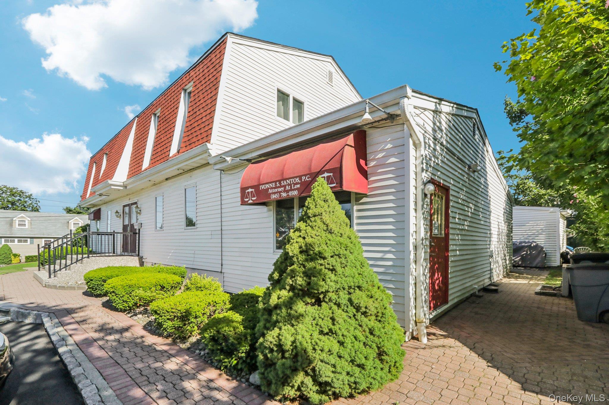 11 Ramapo Road – For Sale photo 2