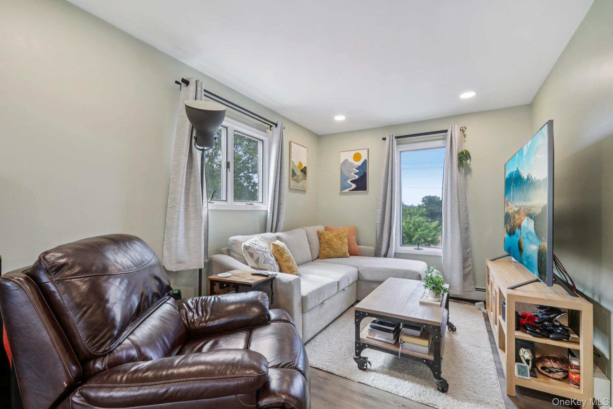 11 Ramapo Road – For Sale photo 8