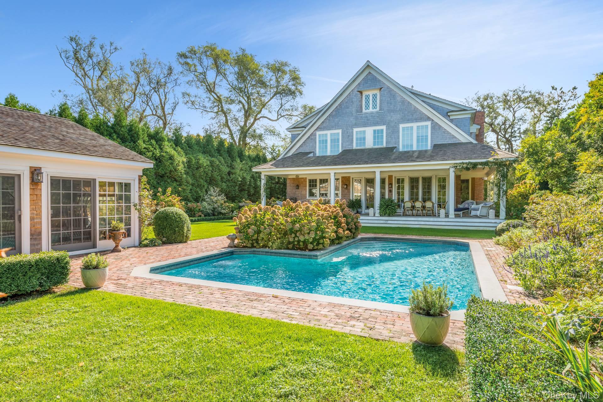 229 Toylsome Lane – For Rent photo 2