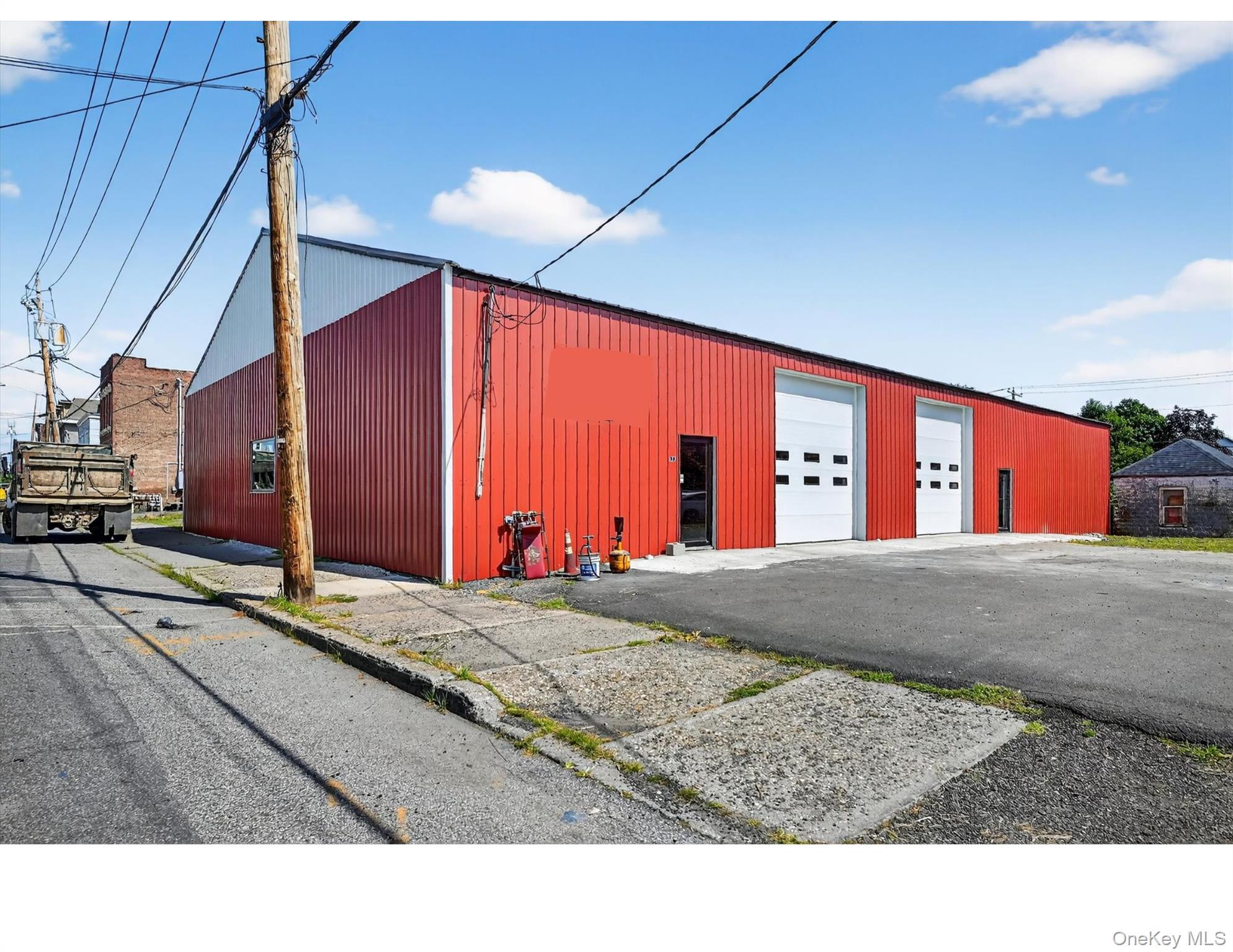 98 Front Street – For Sale photo 4