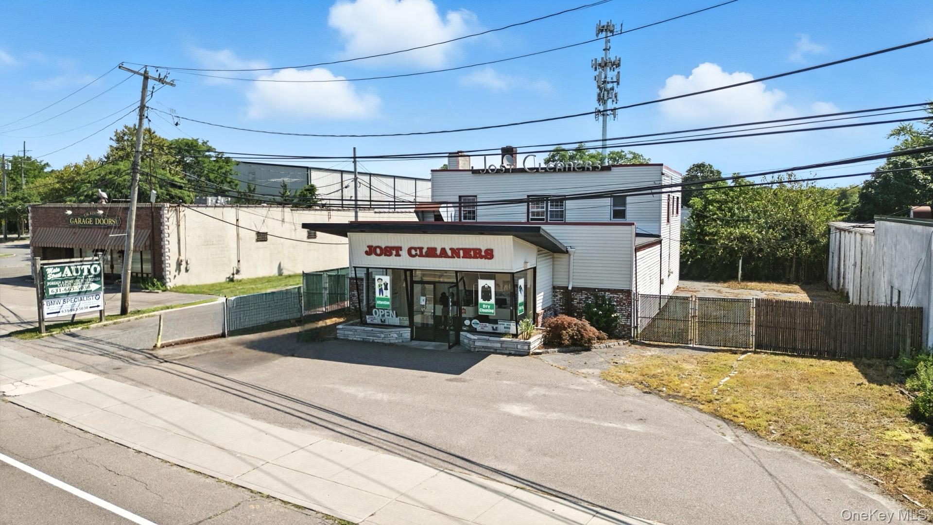 230 N Main Street – For Sale