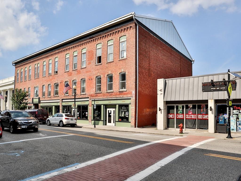 40 Front Street – For Sale photo 9