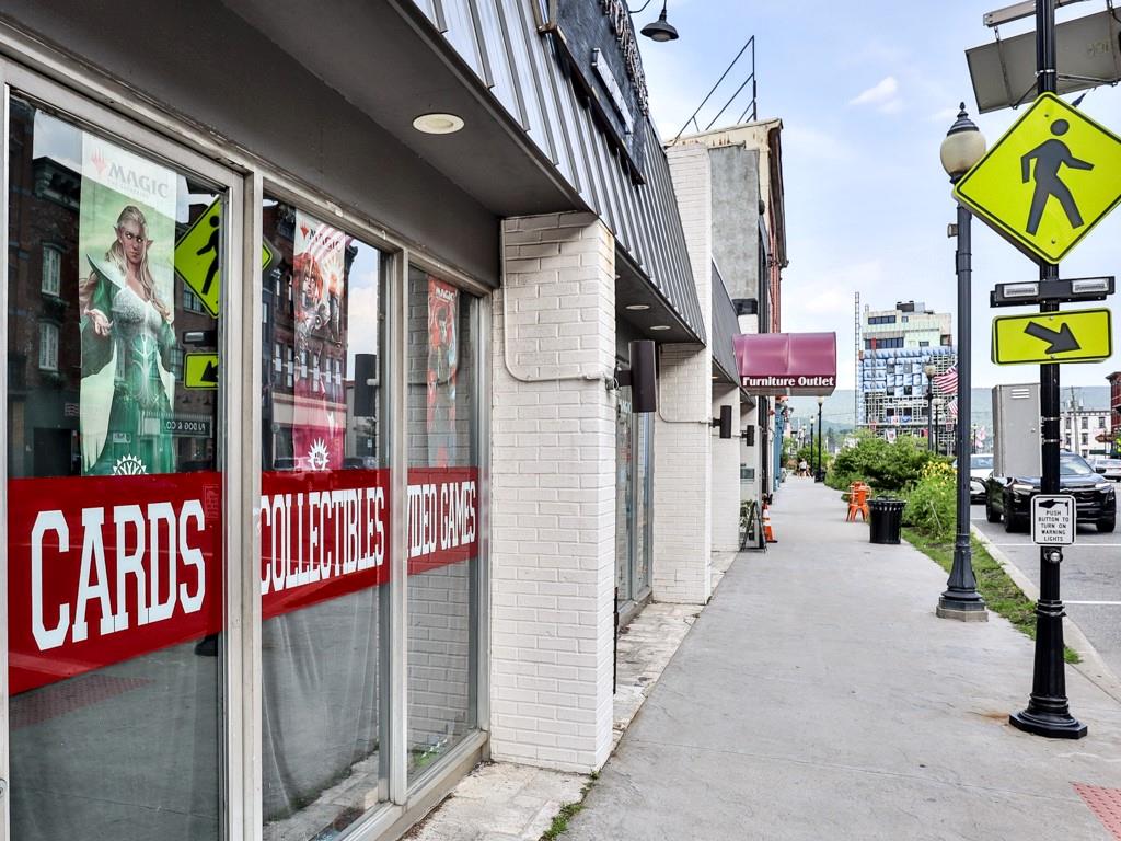 40 Front Street – For Sale photo 3
