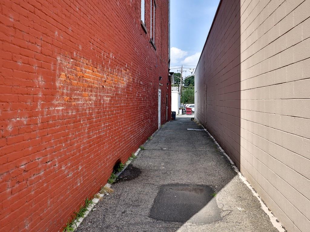 40 Front Street – For Sale photo 7