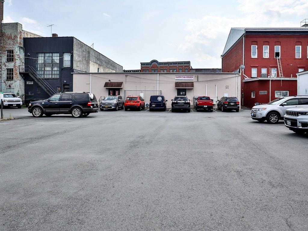 40 Front Street – For Sale photo 4