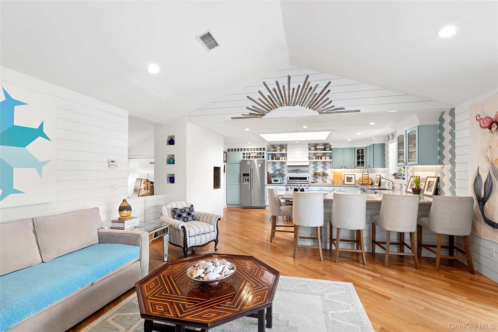 38 Liberty Street – For Rent photo 6