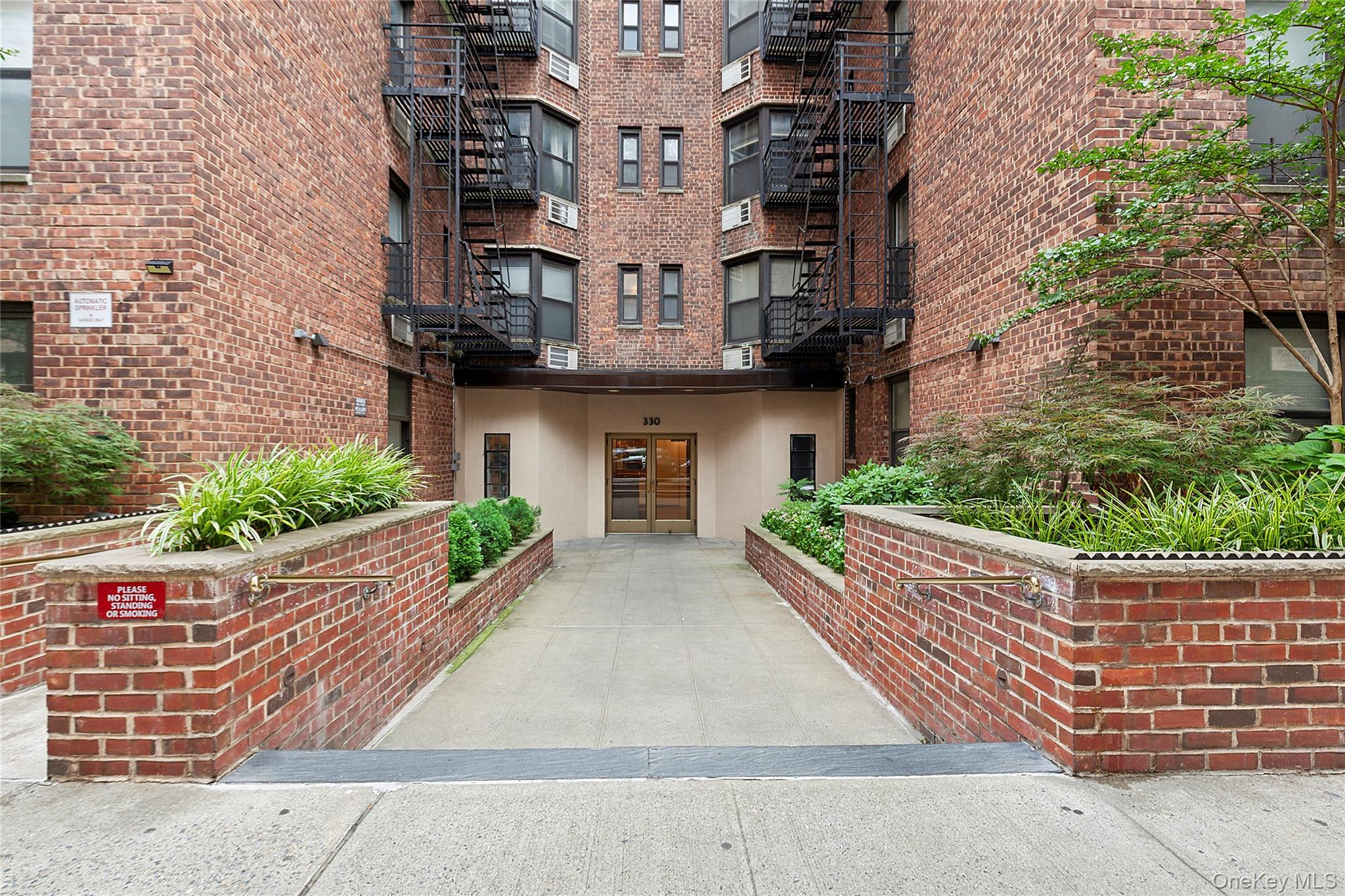 330 E 70th Street, Unit 6E photo 7
