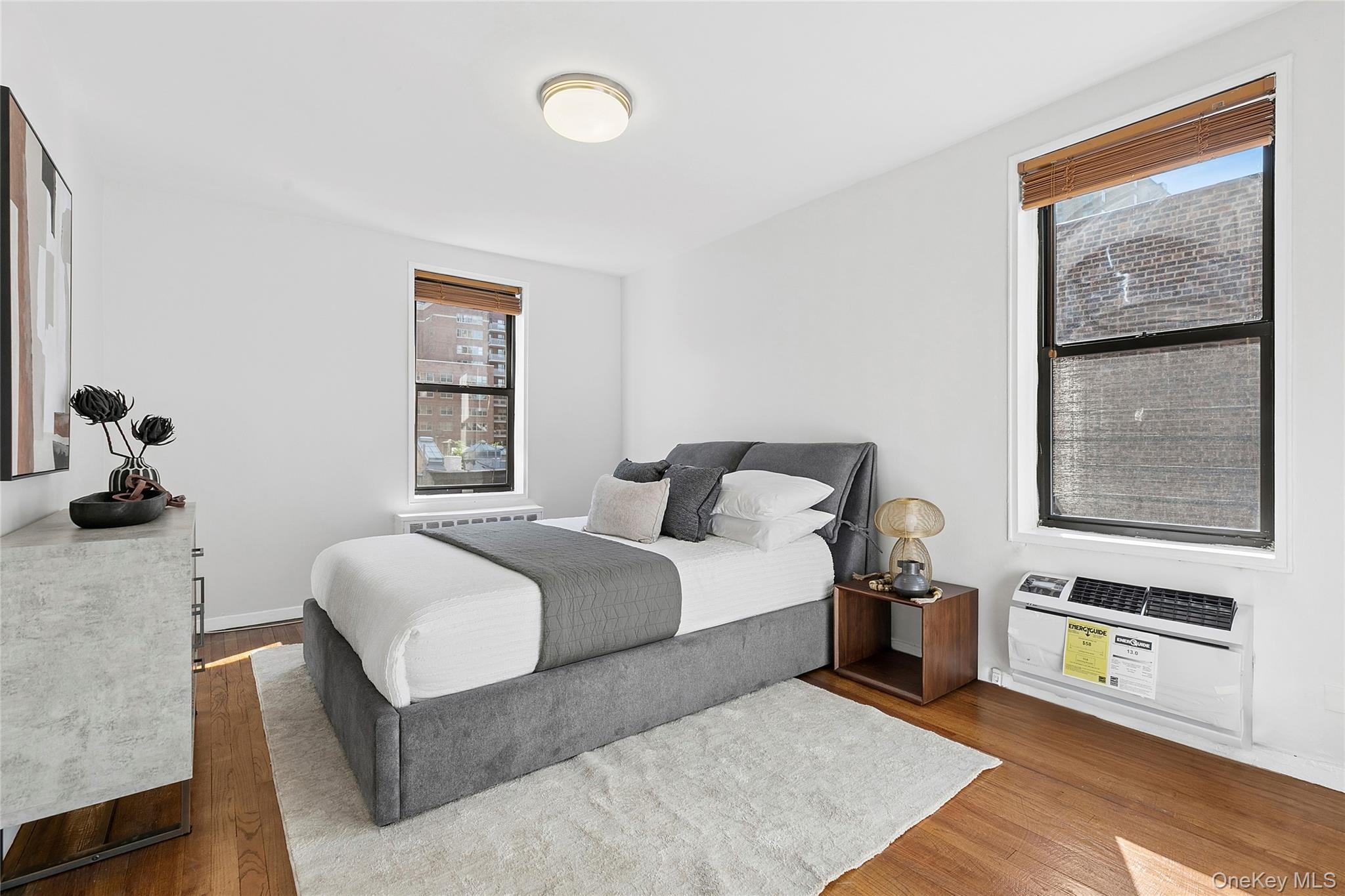 330 E 70th Street, Unit 6E photo 2