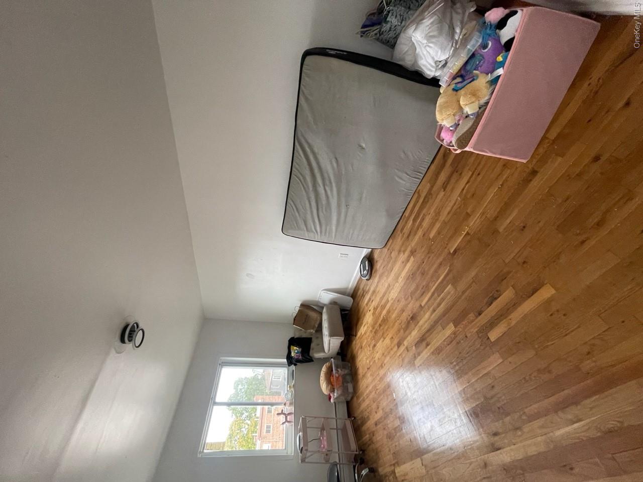 269 Balcom Avenue – For Sale photo 8