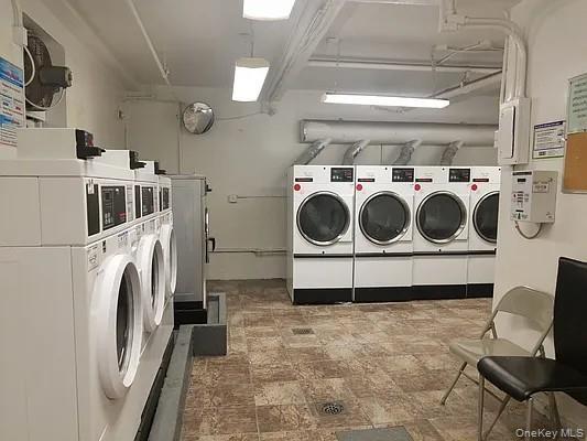 15029 72nd Road, Unit 5C photo 15