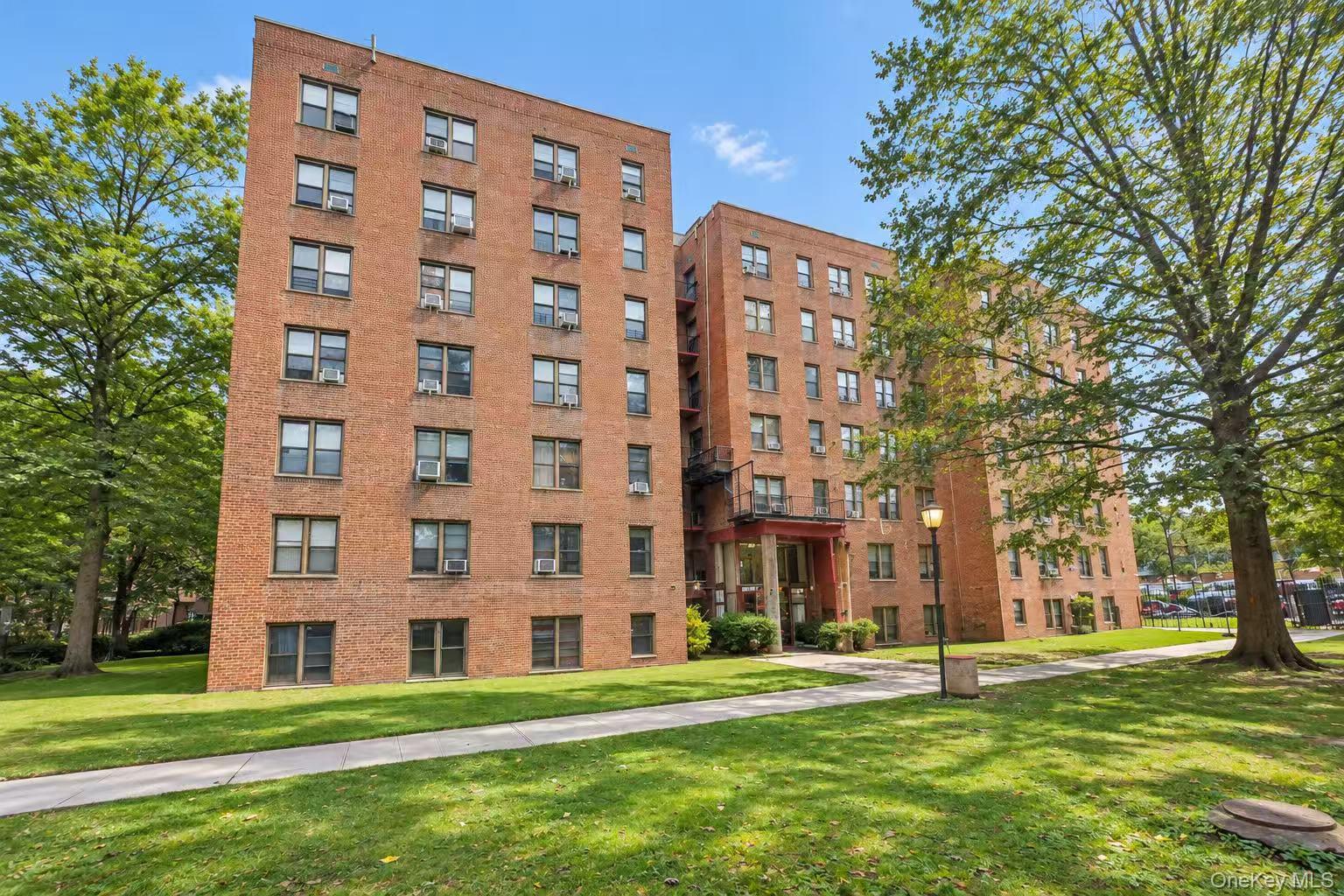 15029 72nd Road, Unit 5C