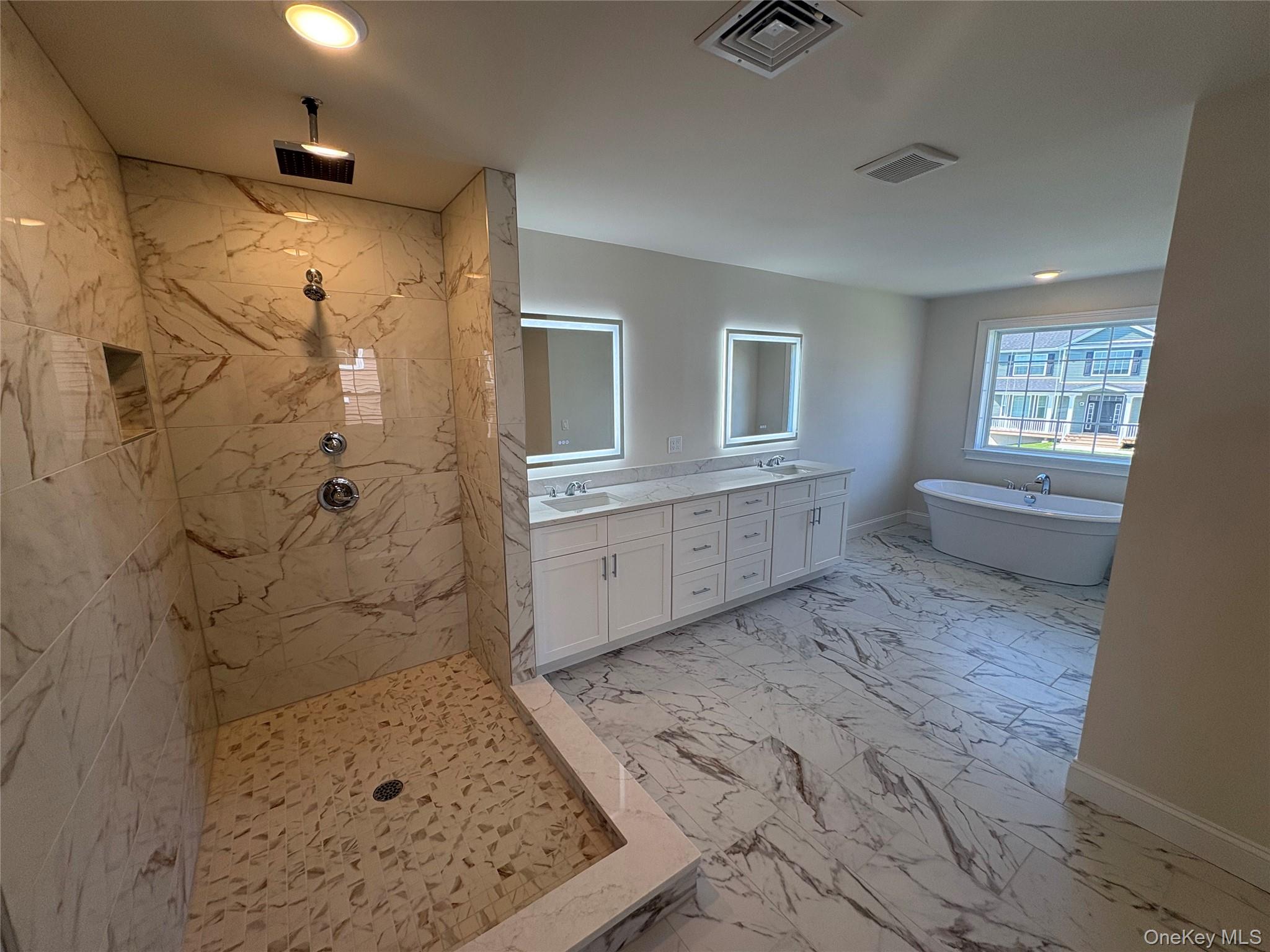 26 Dartmouth – For Sale photo 6