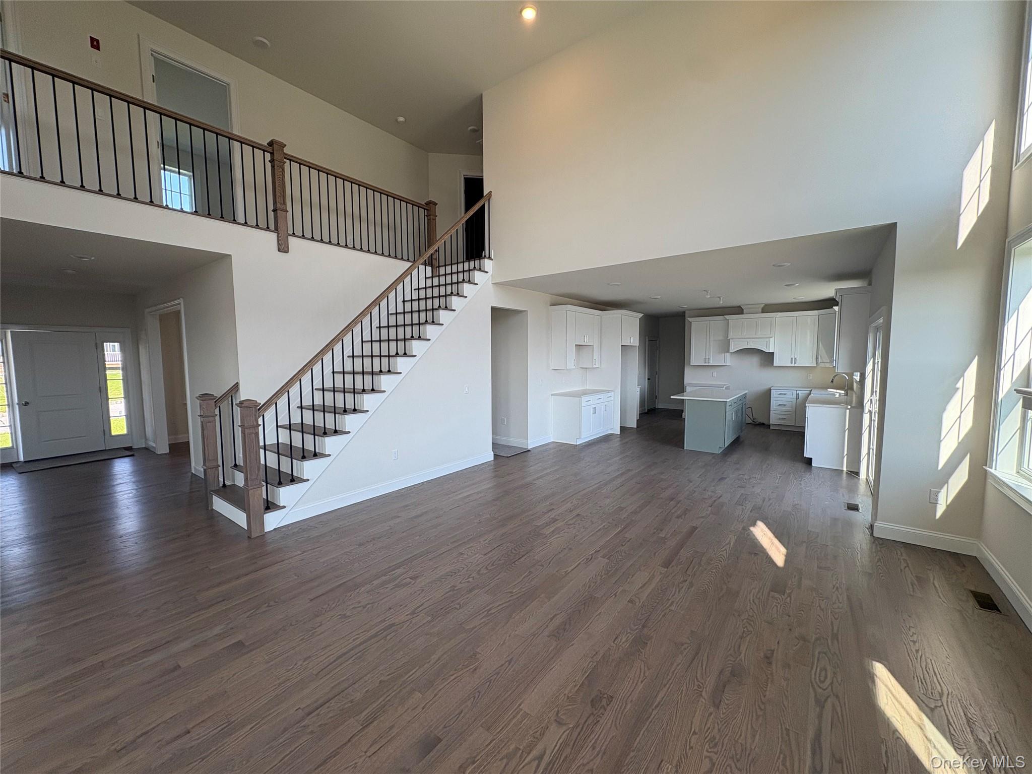 26 Dartmouth – For Sale photo 4