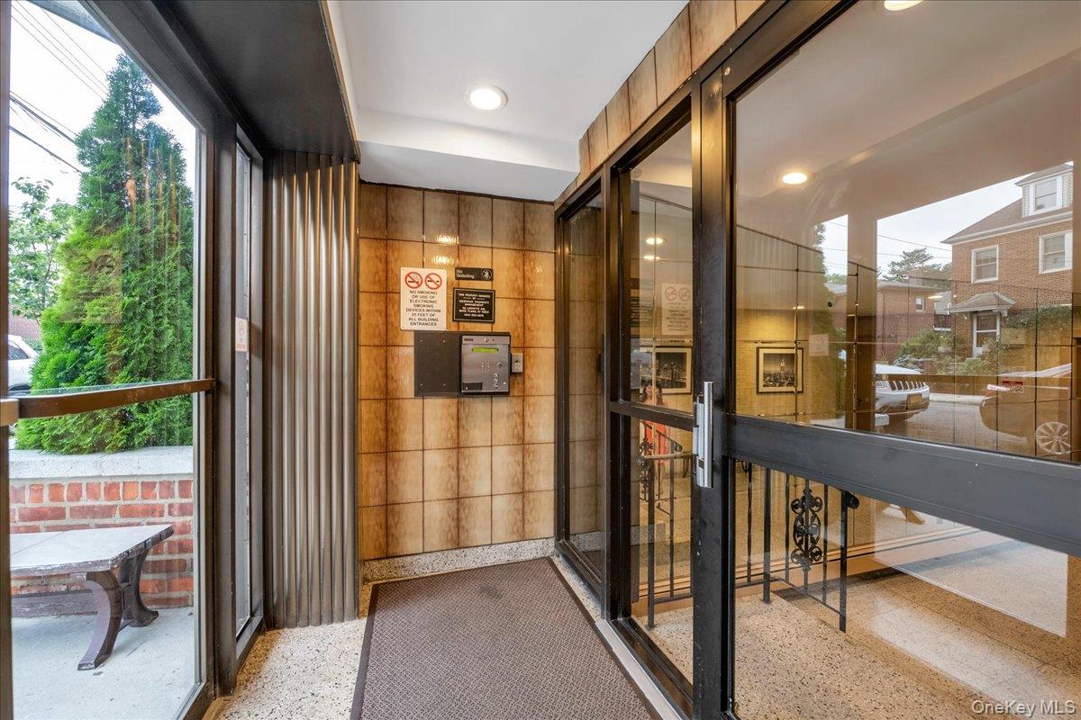 4200 Herkimer Place, Unit 6C photo 11