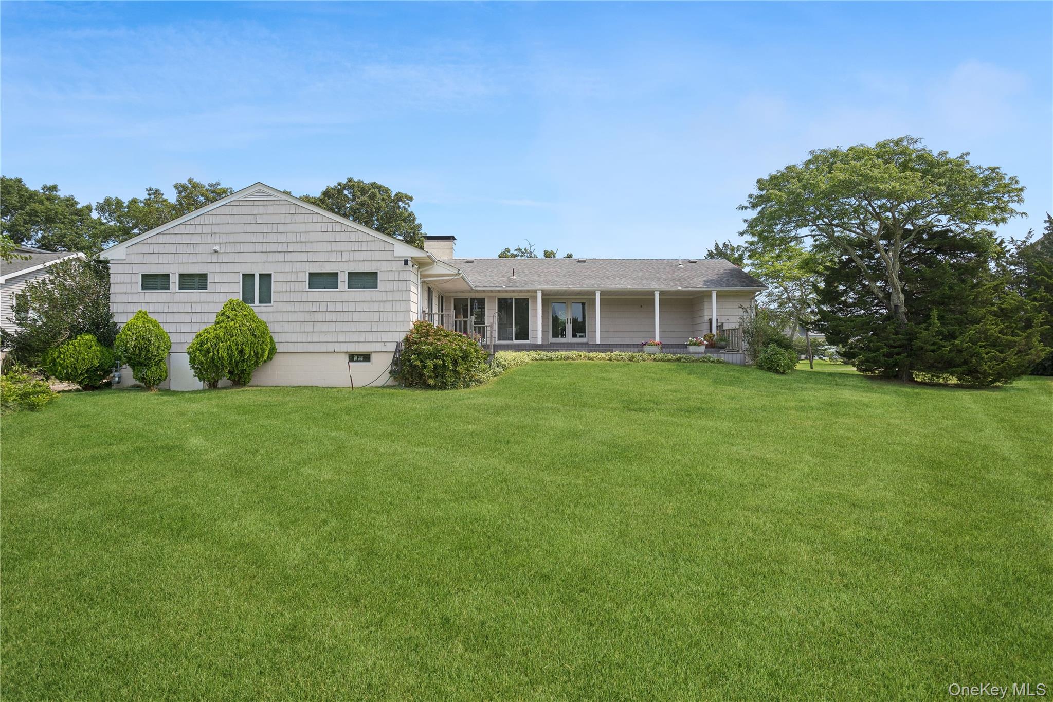 33 Beach Road – For Rent photo 33