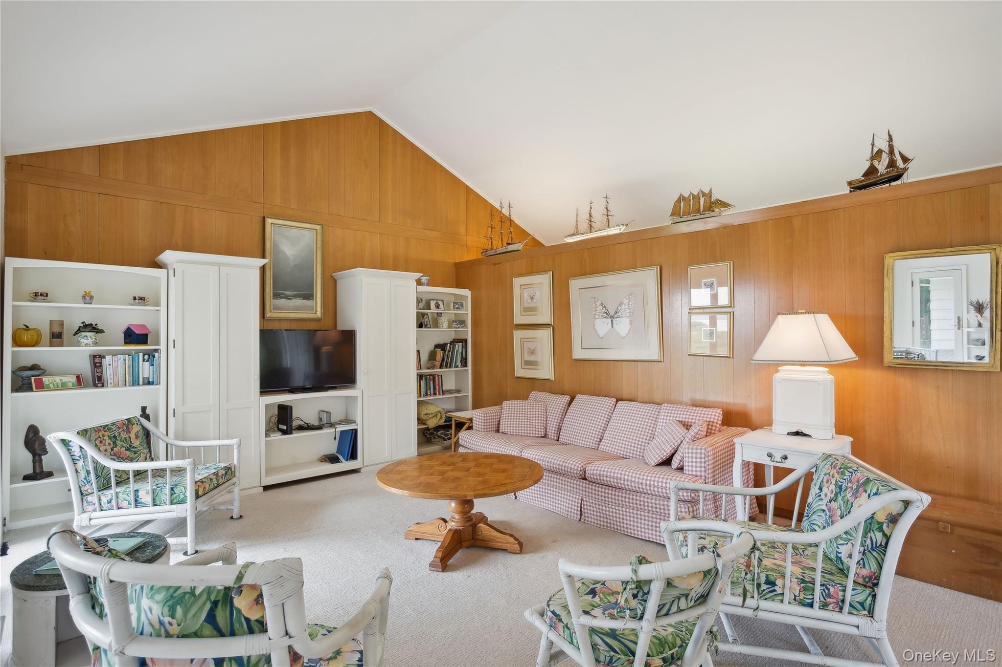 33 Beach Road – For Rent photo 5