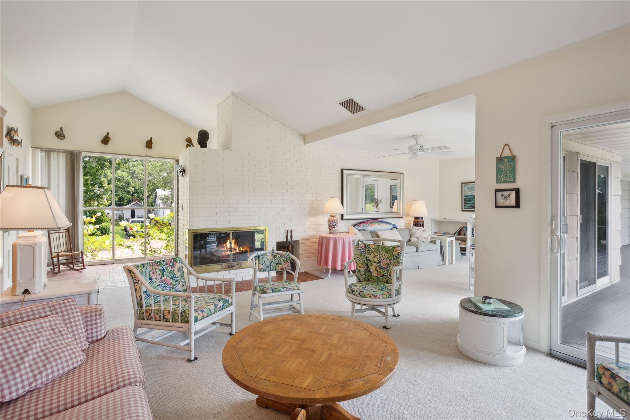 33 Beach Road – For Rent photo 11