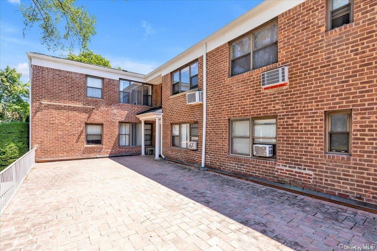1205 E Broadway, Unit F-13 photo 16