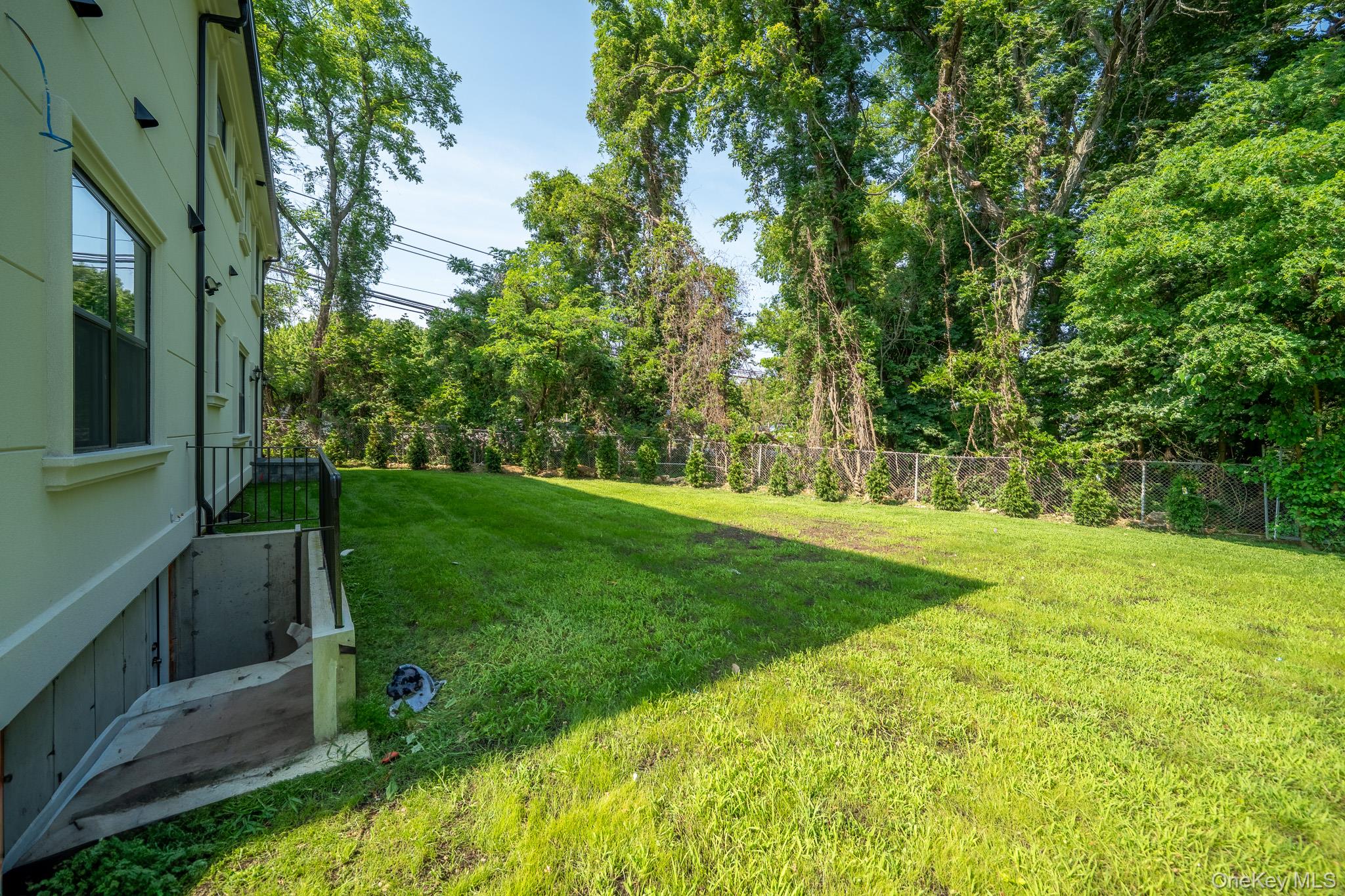 770 Cedar Street – For Sale photo 34