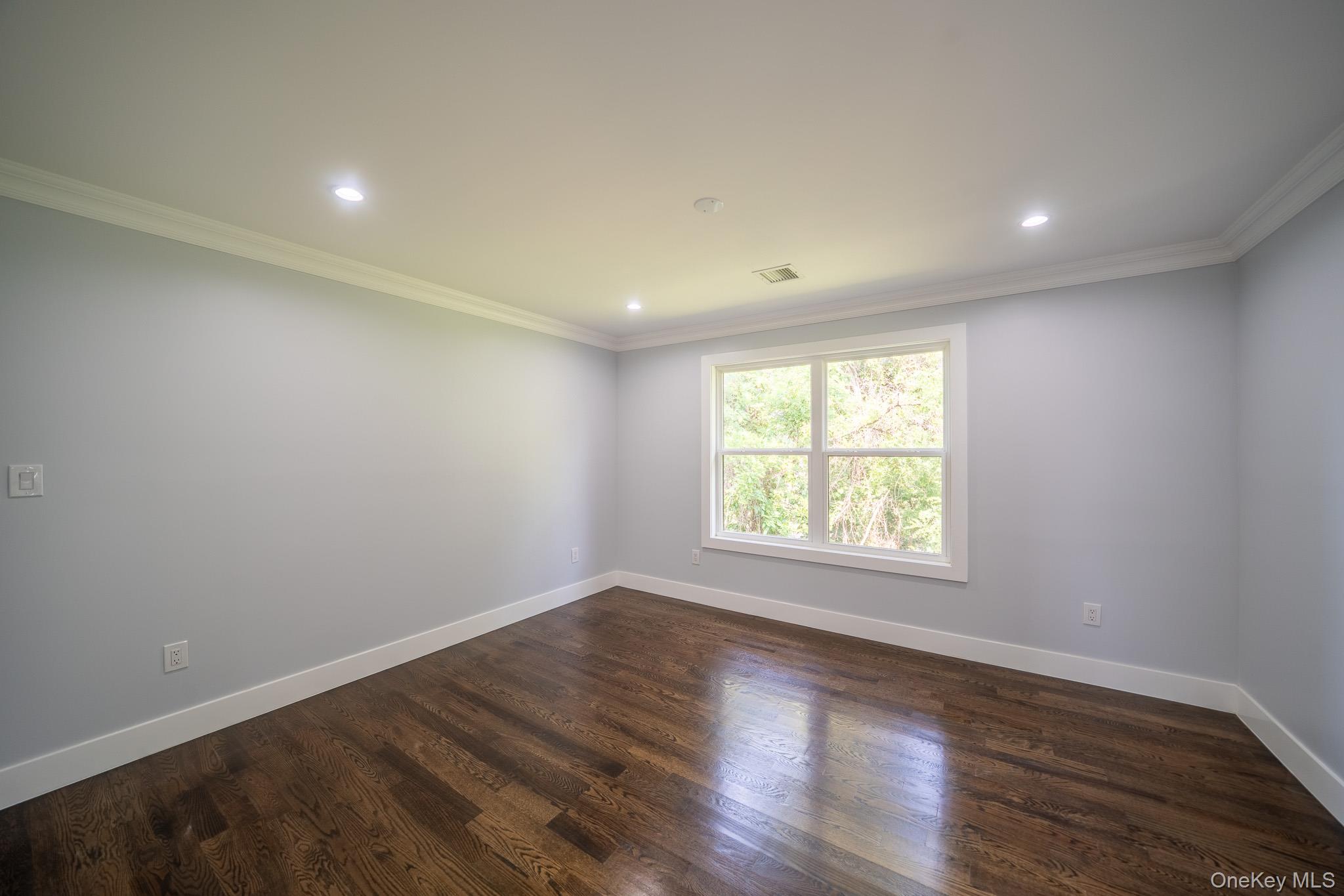 770 Cedar Street – For Sale photo 30