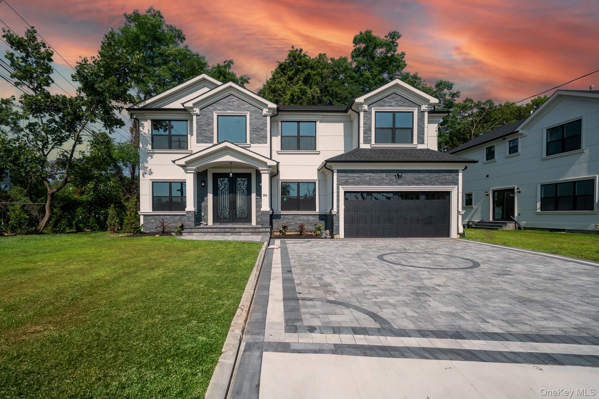 770 Cedar Street – For Sale