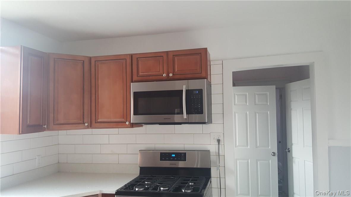 14-16 Horton Avenue, Unit 1st Floor photo 6