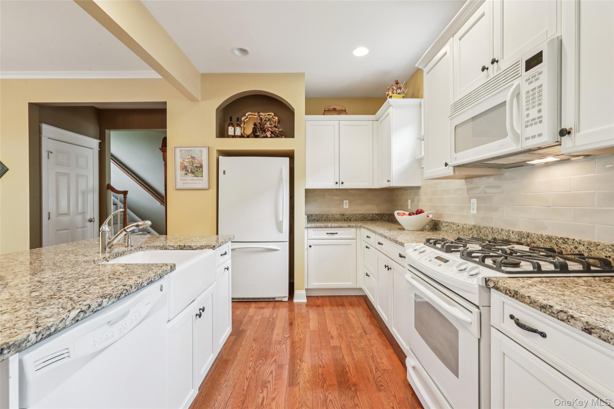 2 Sly Street – For Sale photo 16