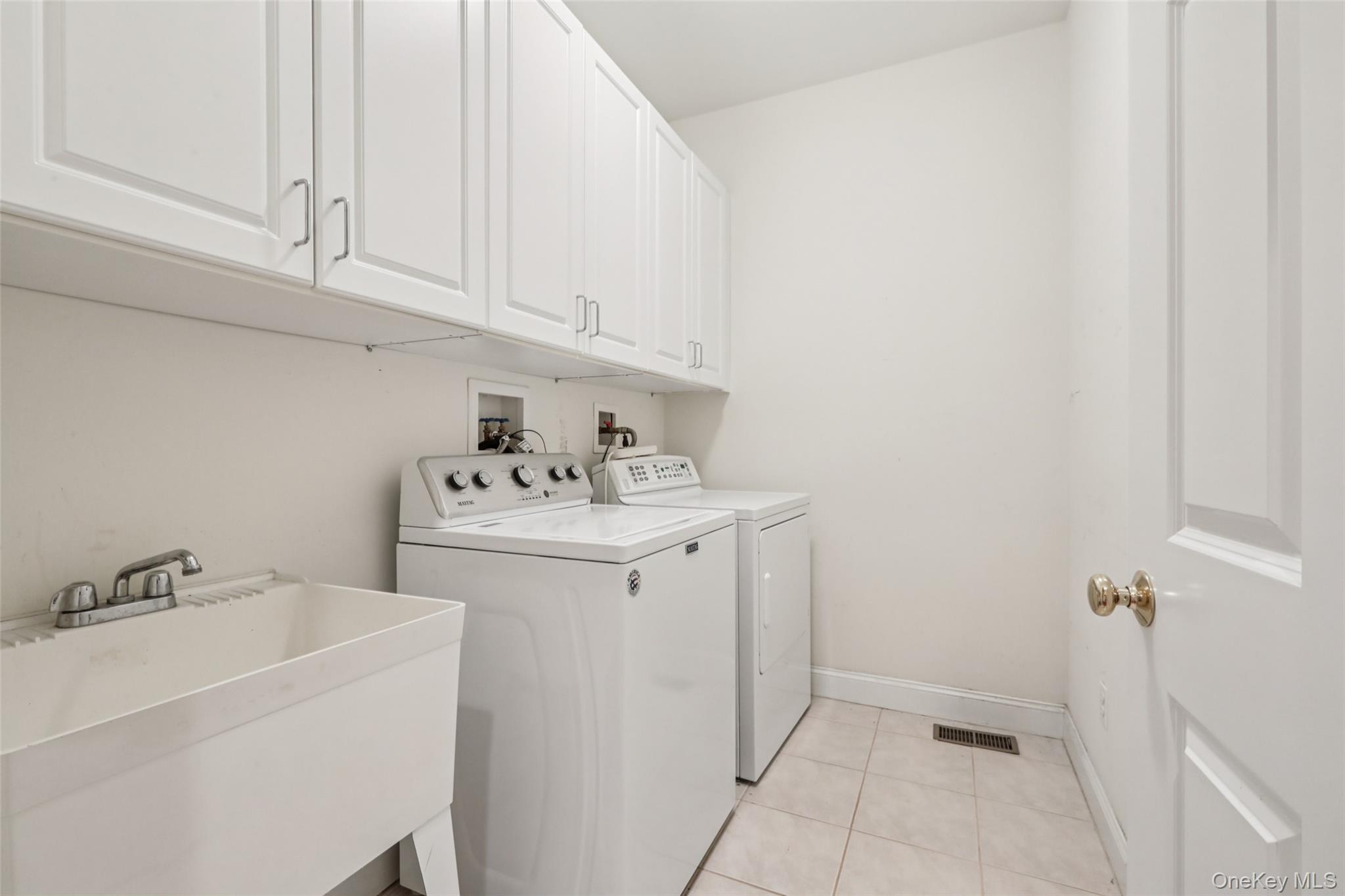 2 Sly Street – For Sale photo 25