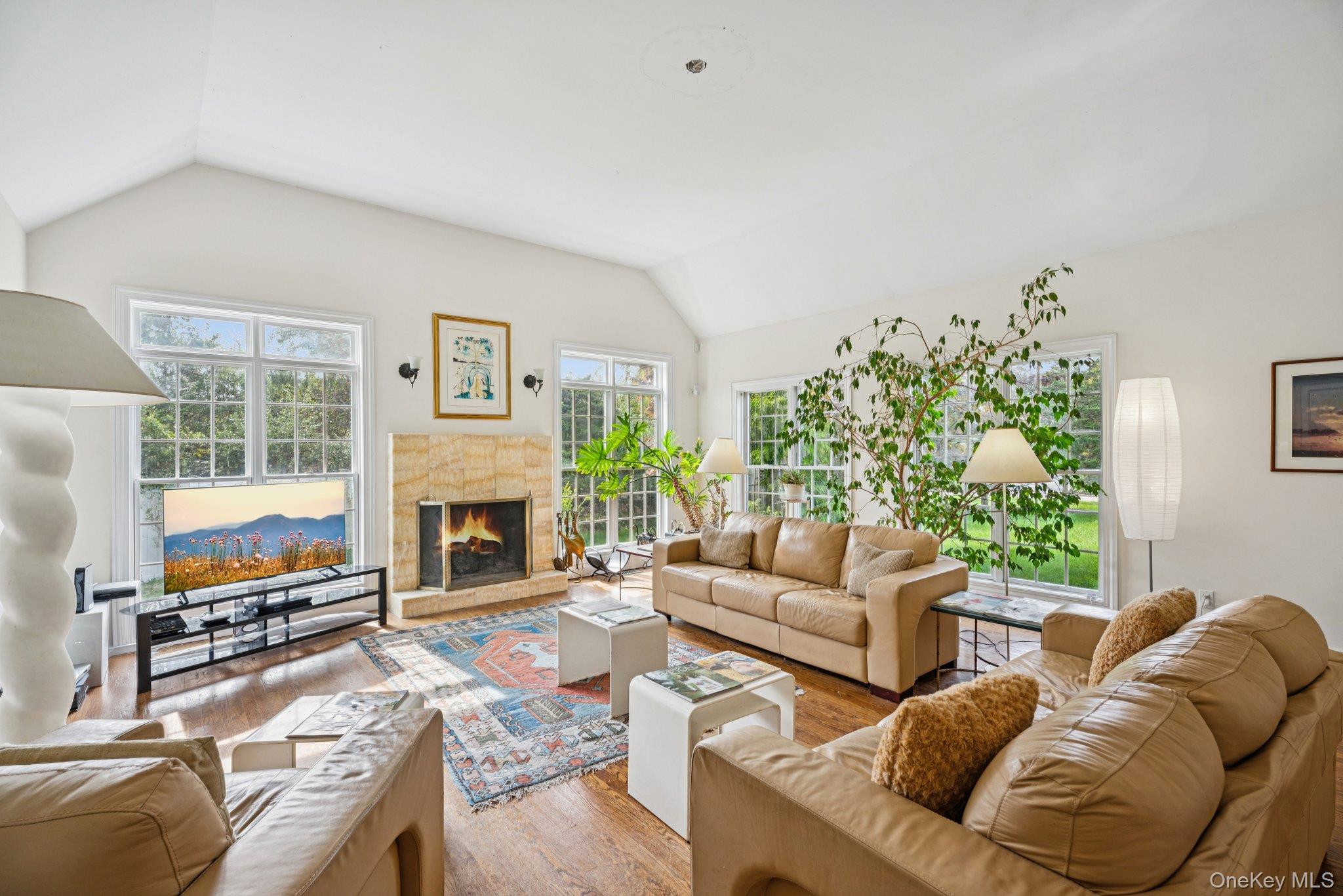 12 Laila Lane – For Sale photo 18