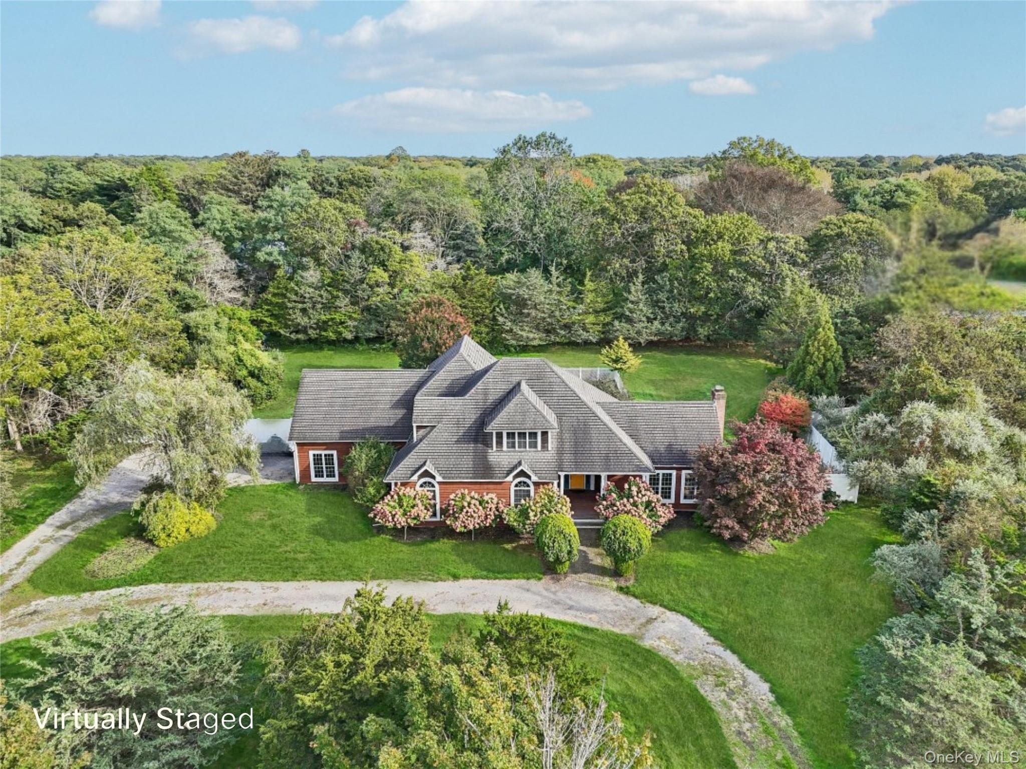 12 Laila Lane – For Sale photo 8