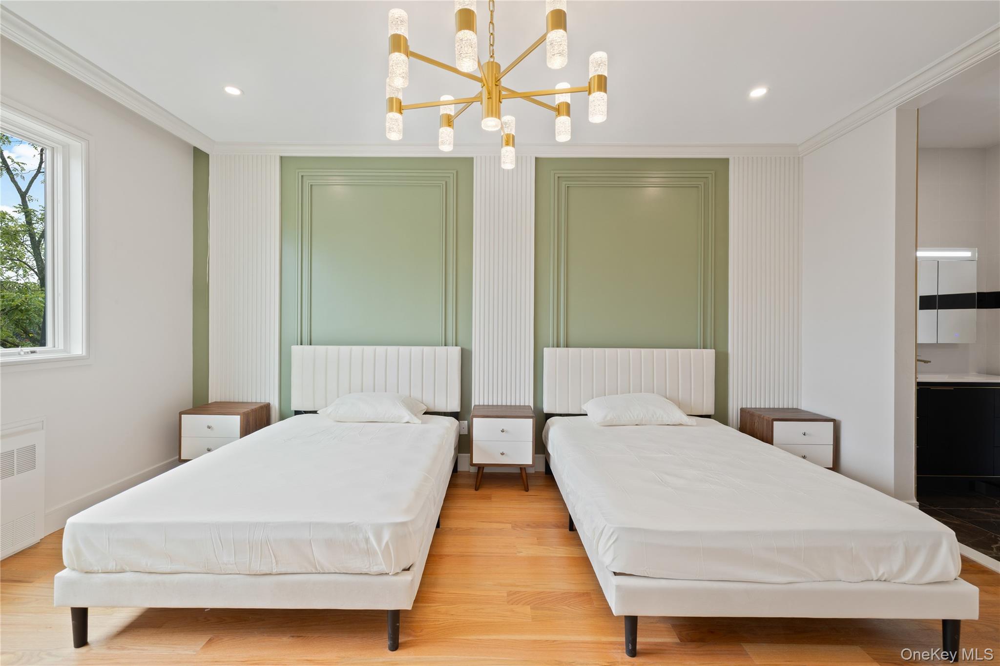 15 Ridge Avenue, Unit 204 photo 21