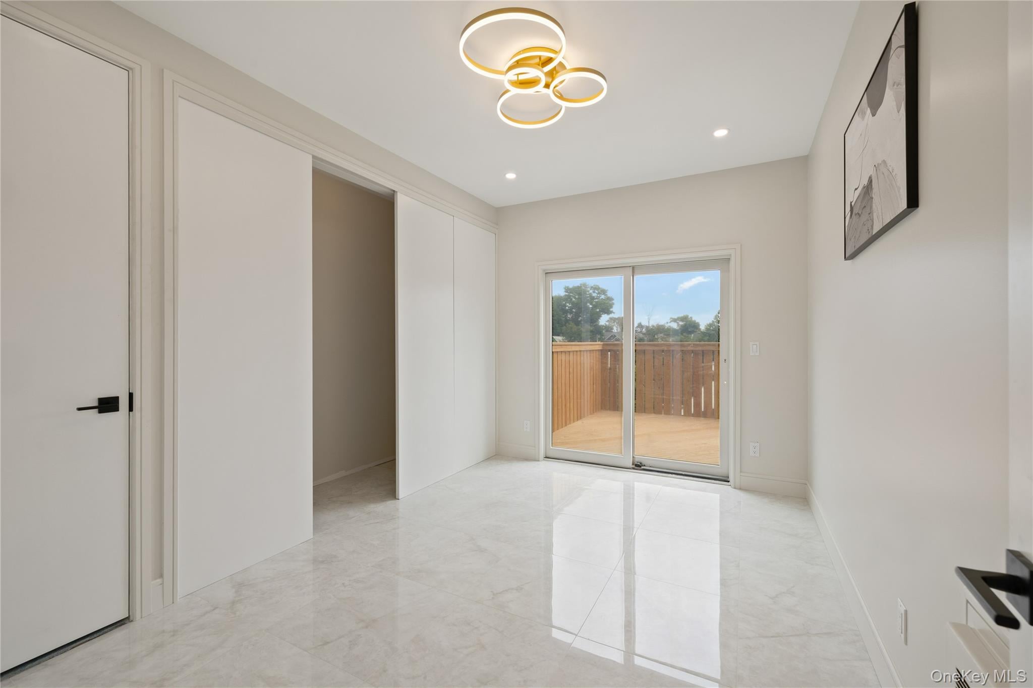 15 Ridge Avenue, Unit 204 photo 18